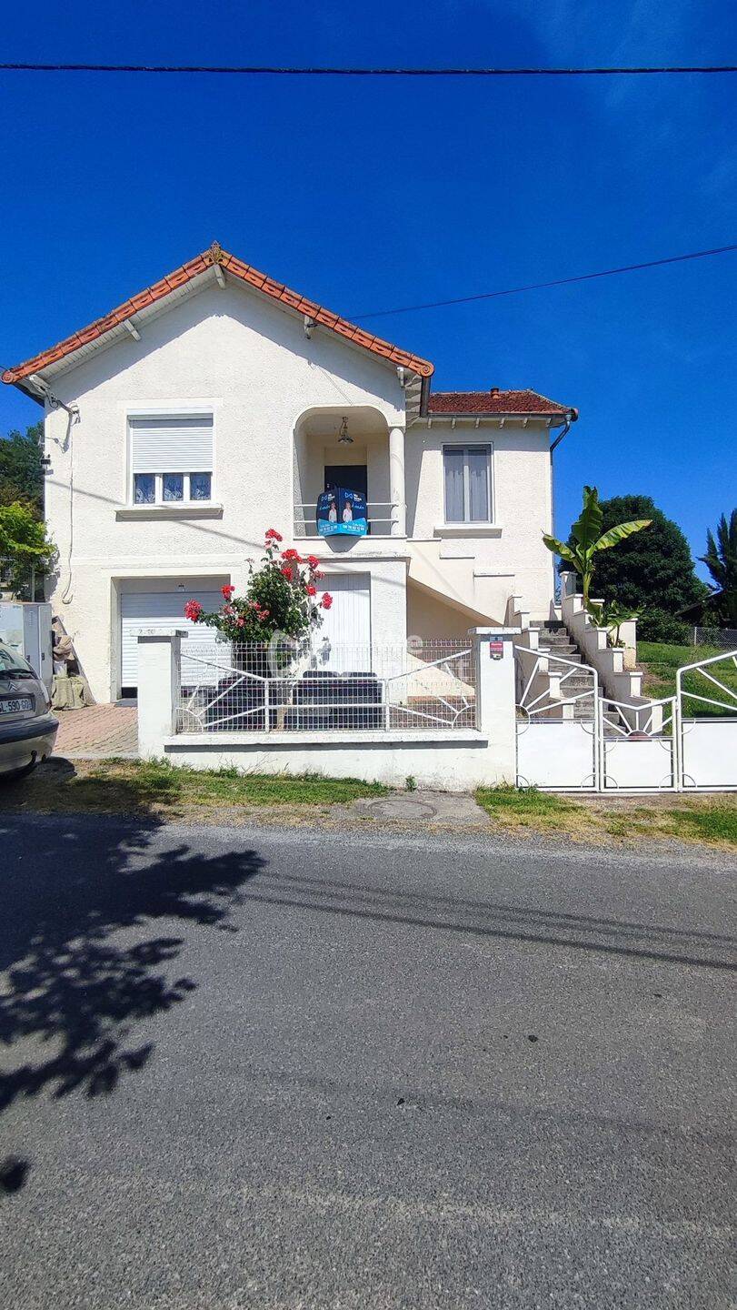 Maison 6 pièces 93 m² · à Firmi · 93 m² · 174 900 €