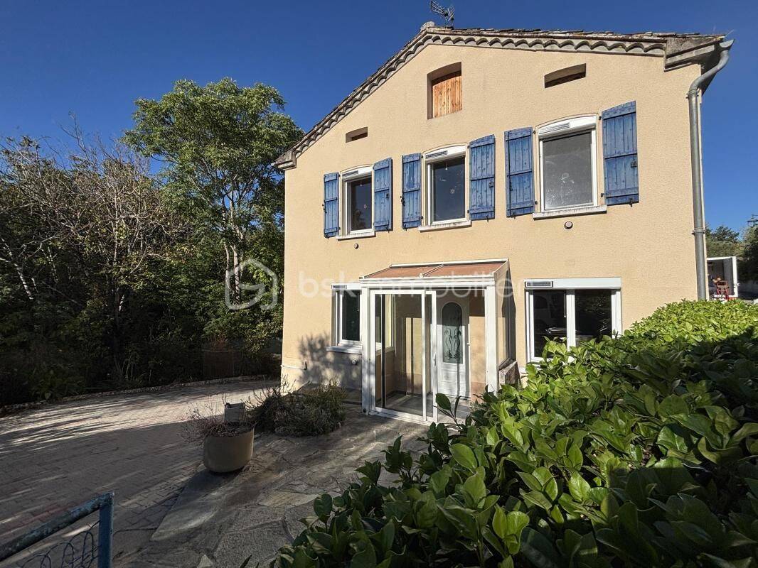 Maison 4 pièces 124 m² · à Busque · 124 m² · 172 000 €