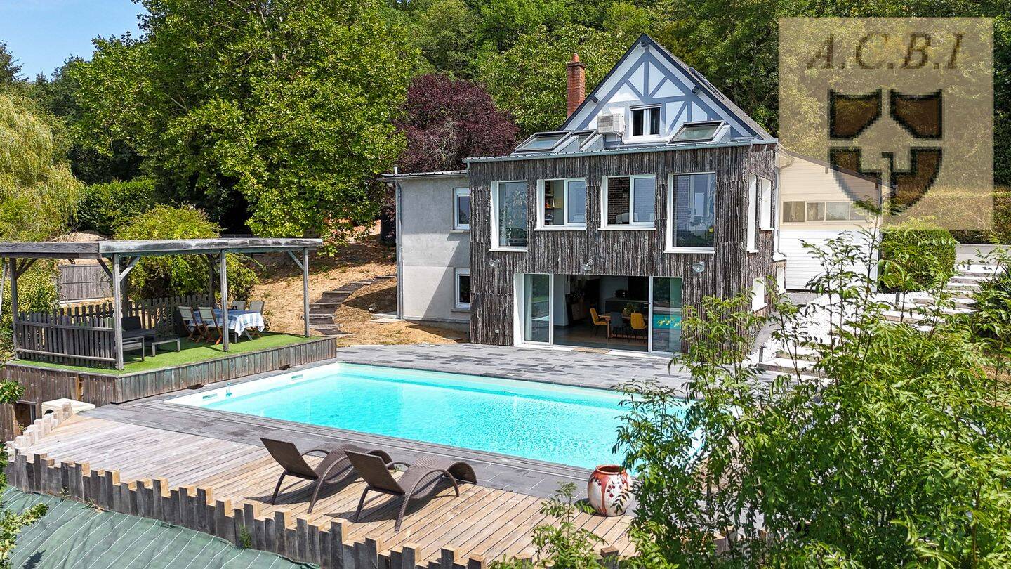 Maison 8 pièces 200 m² · à Vendôme · 200 m² · 483 000 €