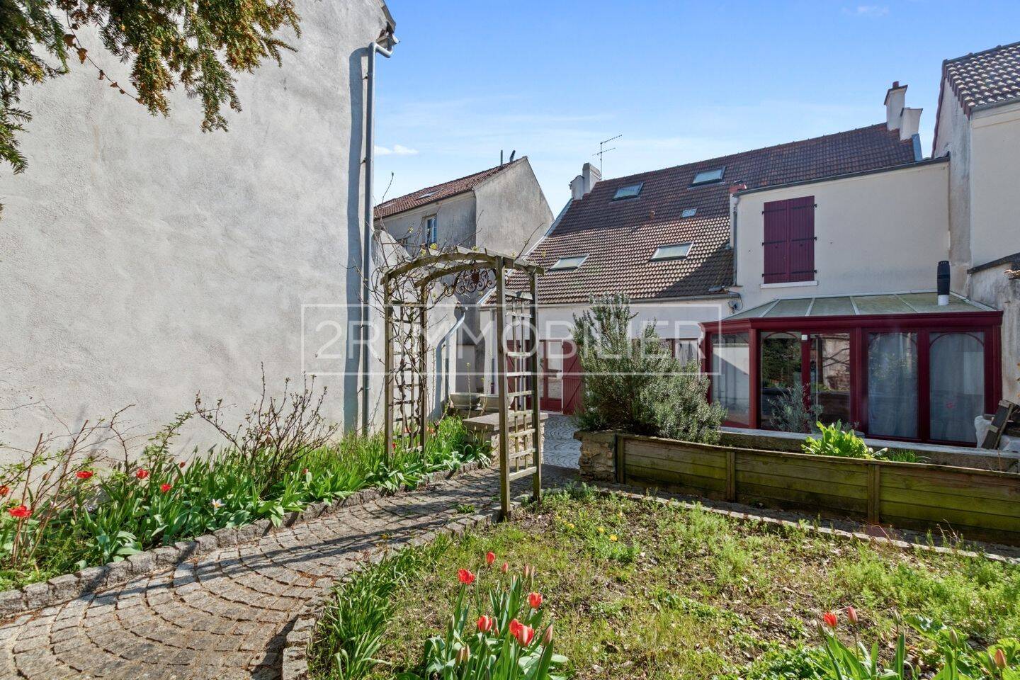 Maison 9 pièces 245 m² · à Dampmart · 245 m² · 535 000 €