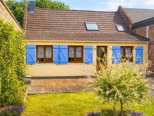 Maison à vendre 257 000 € 6 pièces 4 chambres 147 m² 920 m² de terrain Valescourt 60130