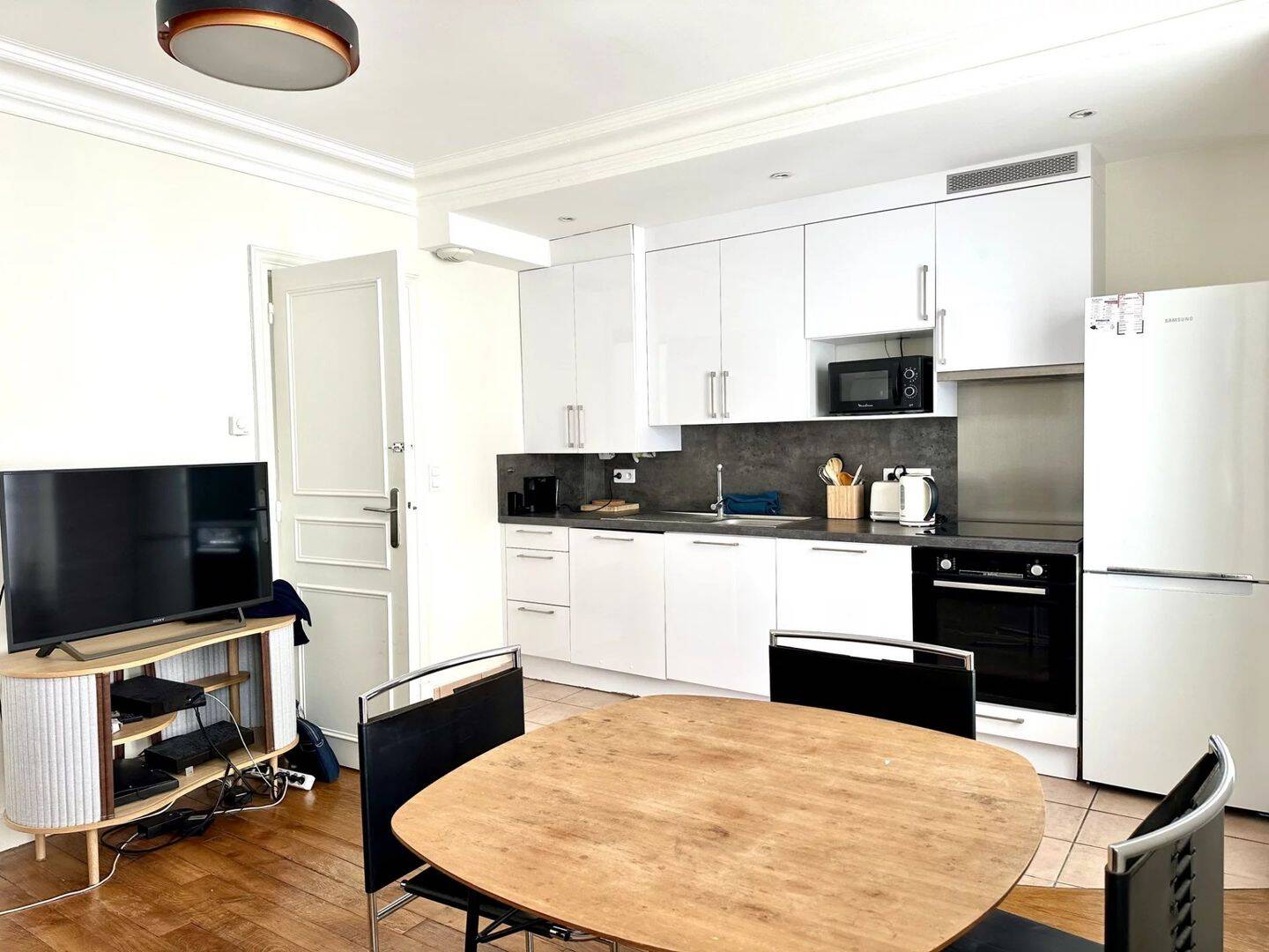 Appartement 2 pièces 35 m² · à Paris 16ème Arrondissement · 35 m² · 1 960 €/mois