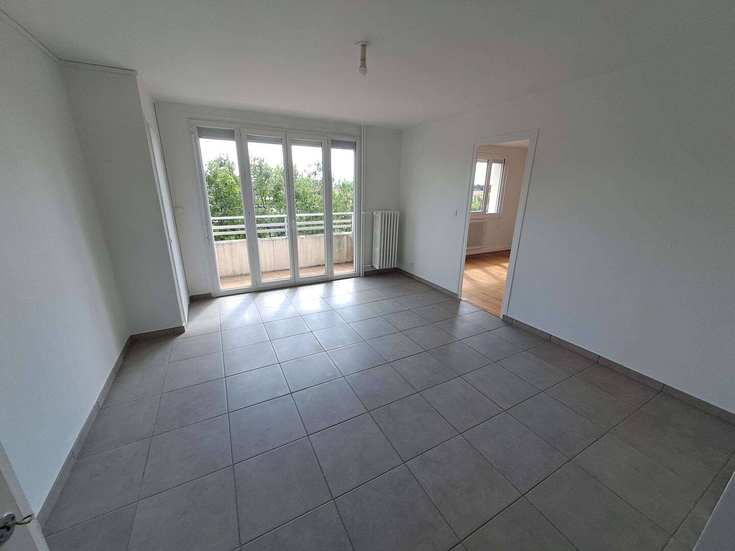 Appartement 3 pièces 73 m² · à Villeurbanne · 73 m² · 994 €/mois