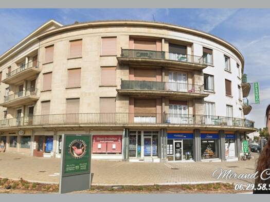 Immeuble à vendre 420 000 € 360 m² Gare Troyes 10000