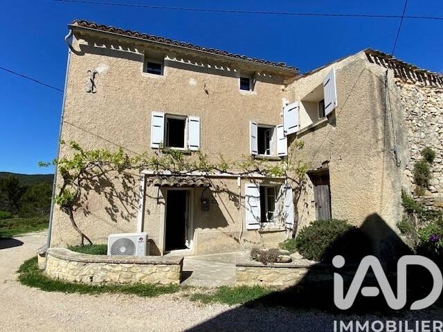 Maison 5 pièces 117 m² · à Entrechaux · 117 m² · 299 000 €