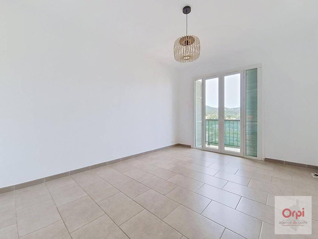 Appartement 4 pièces 72 m² · à Ajaccio · 72 m² · 1 090 €/mois