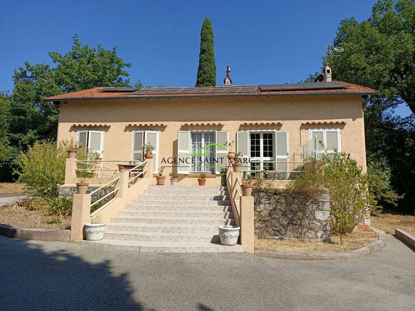 Maison 7 pièces 209 m² · à Peymeinade · 209 m² · 695 000 €