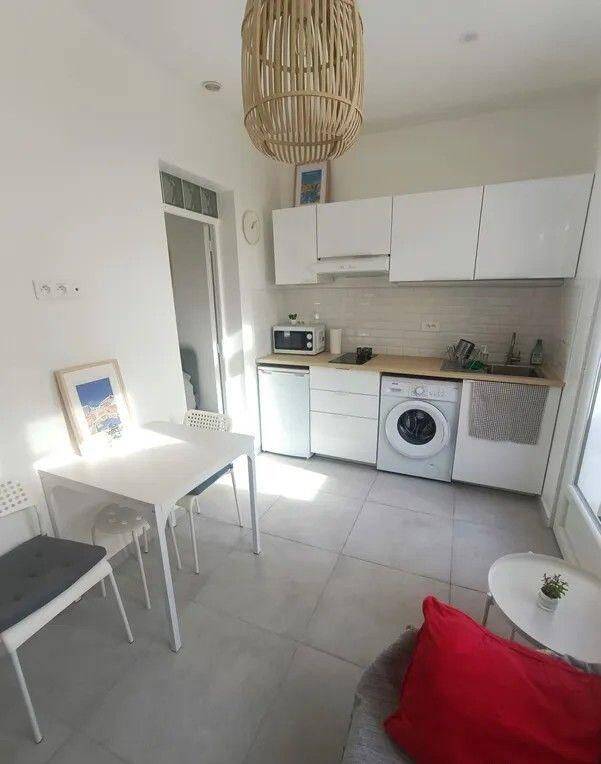 Appartement 2 pièces 24 m² · à Marseille 7ème Arrondissement · 24 m² · 635 €/mois