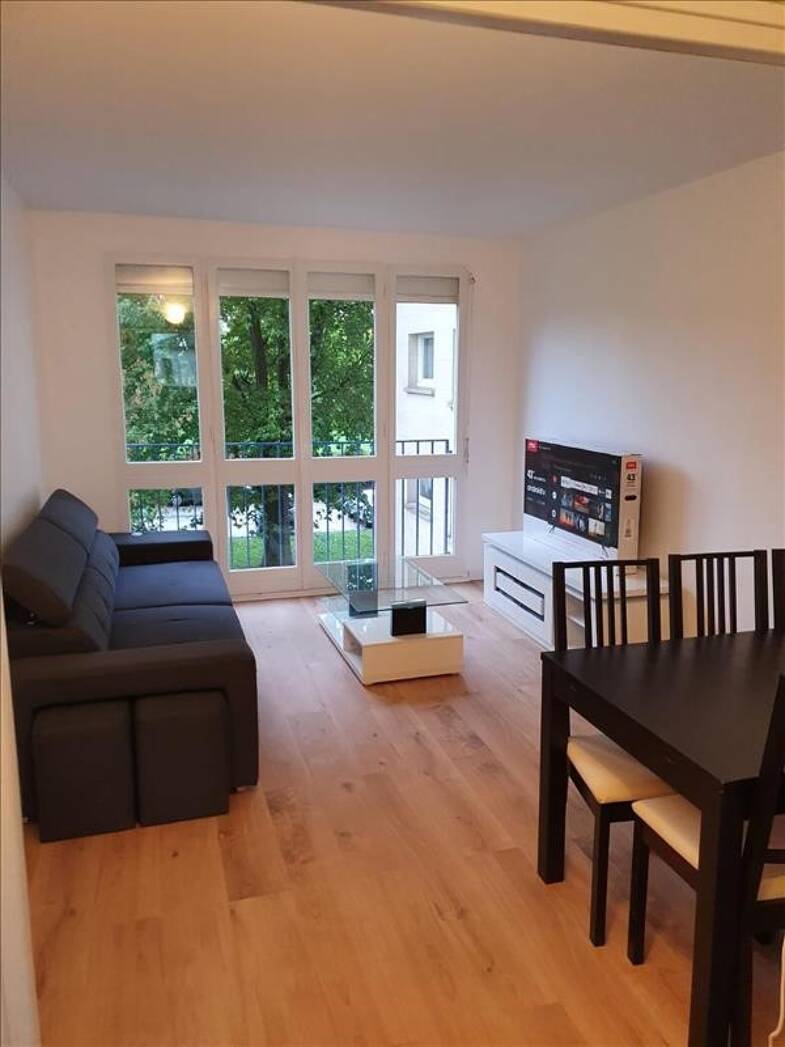 Appartement à louer 1 023 € 3 pièces 2 chambres 65 m² RDC ZAC Henry IV Mantes-la-Jolie 78200