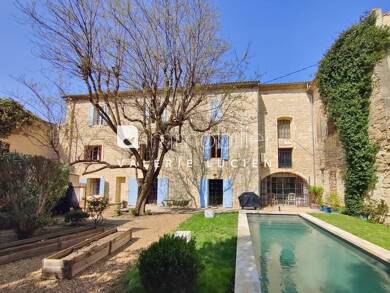 Hôtel particulier à vendre 750 000 € 11 pièces 7 chambres 380 m² 728 m² de terrain Saint-Rémy-de-Provence 13210