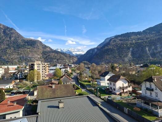 Appartement à louer 1 155 € 4 pièces 3 chambres 76,7 m² 6ème étage Centre Ville Cluses 74300