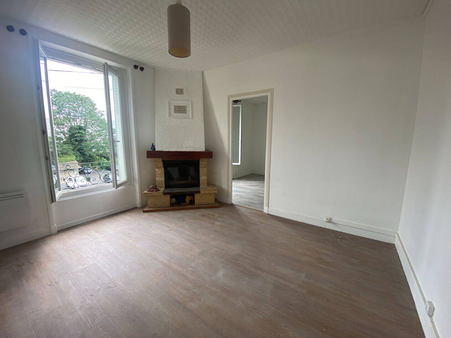 Appartement 3 pièces 47 m² · à Corbeil-Essonnes · 47,4 m² · 810 €/mois