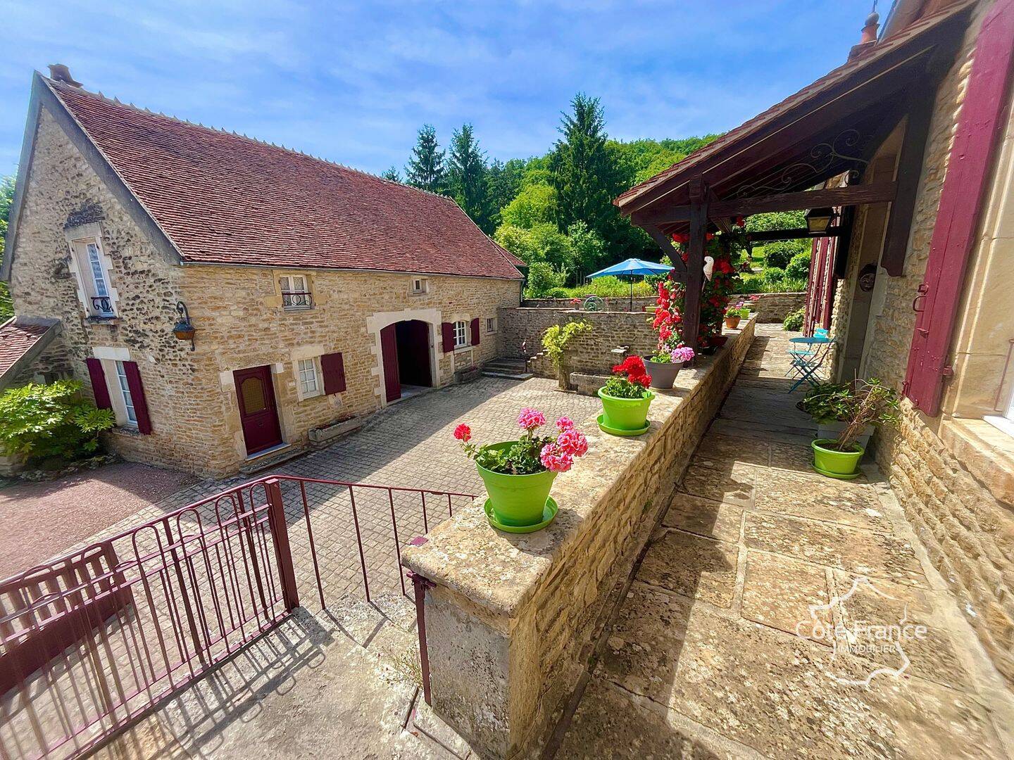 Maison 6 pièces 160 m² · à Courcelles · 160 m² · 299 000 €