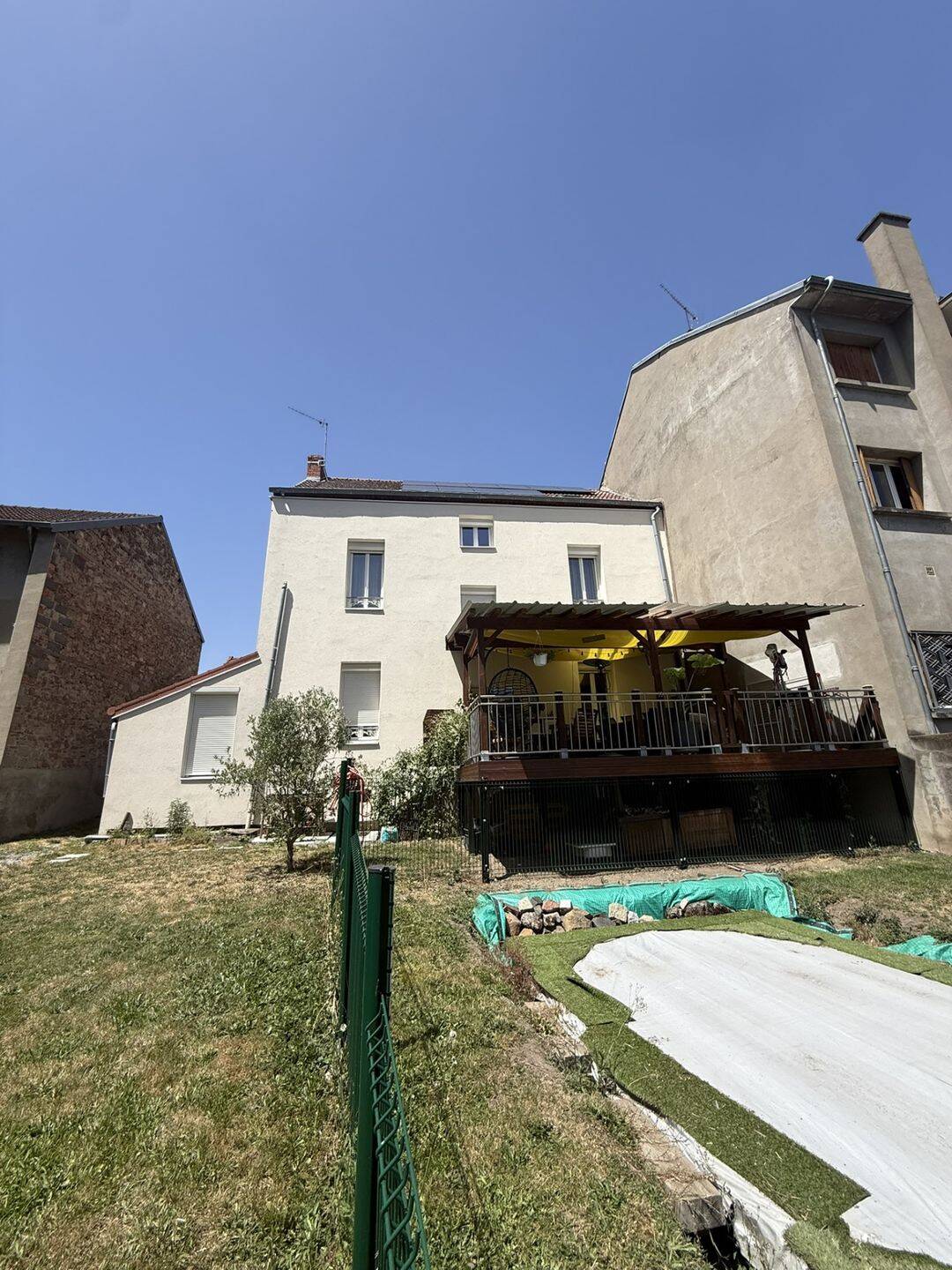 Maison 10 pièces 224 m² · à St Yorre · 224 m² · 280 000 €
