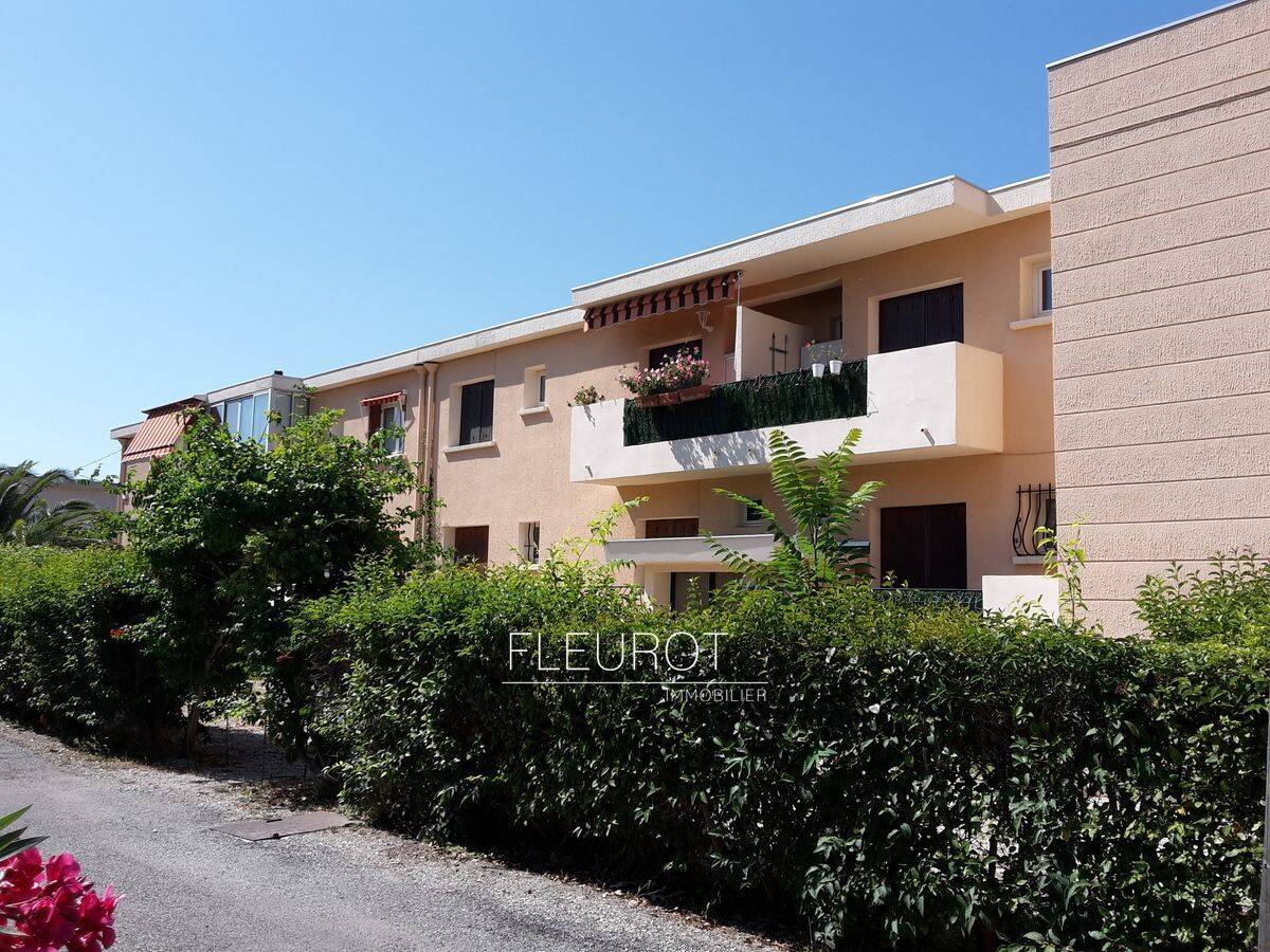 Appartement 2 pièces 34 m² · à La Ciotat · 33,7 m² · 730 €