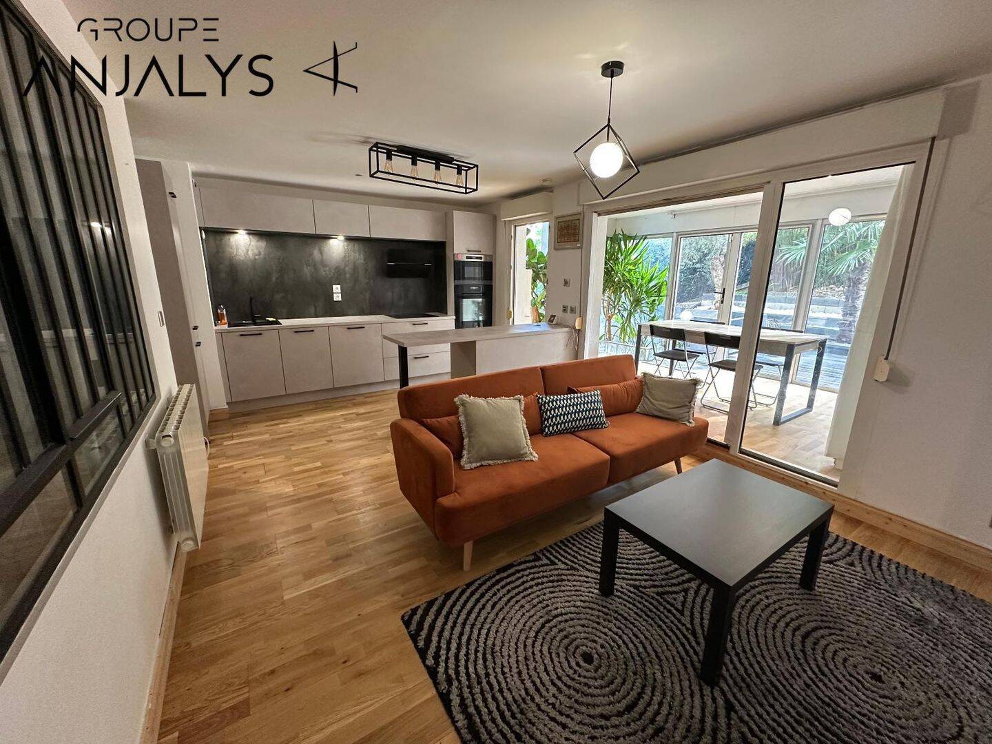 Appartement 3 pièces 52 m² · à Lyon 7ème Arrondissement · 52,3 m² · 1 310 €