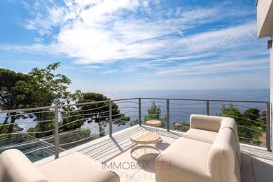 Villa à louer 45 000 € 8 pièces 5 chambres 500 m² 1 600 m² de terrain Cap d Ail 06320