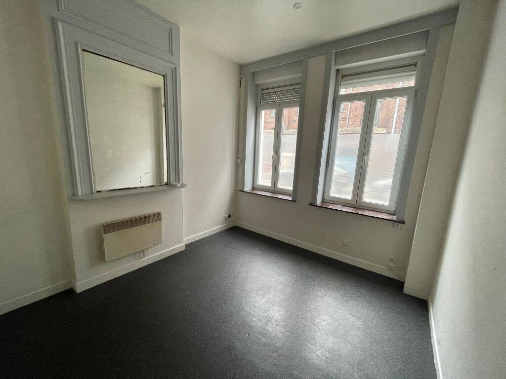 Appartement 1 pièce 15 m² · à Lille · 15 m² · 352 €