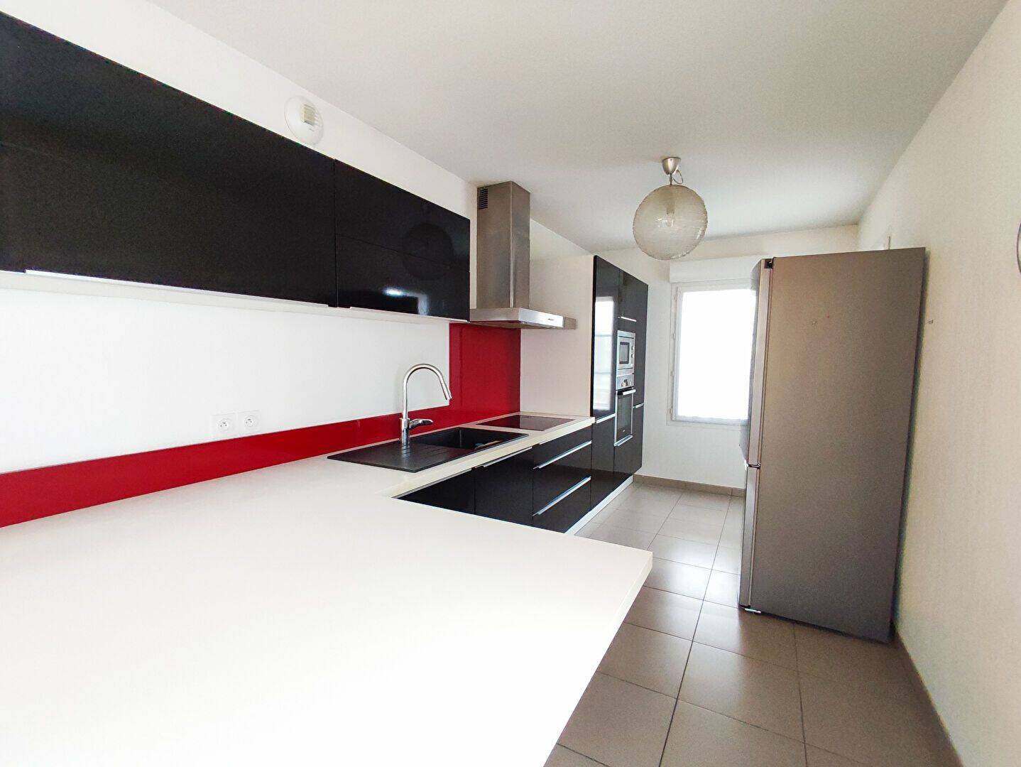 Appartement 3 pièces 90 m² · à Valleiry · 90 m² · 1 500 €