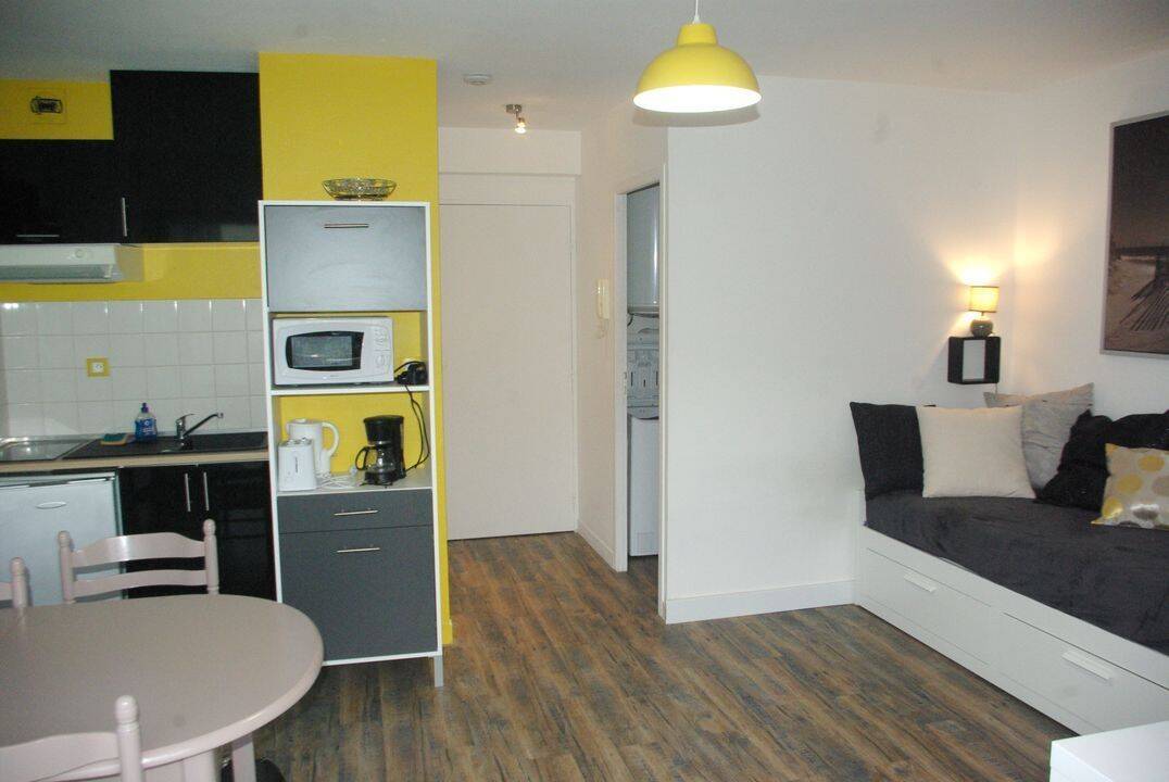 Appartement 1 pièce 23 m² · à La Rochelle · 23 m² · 695 €