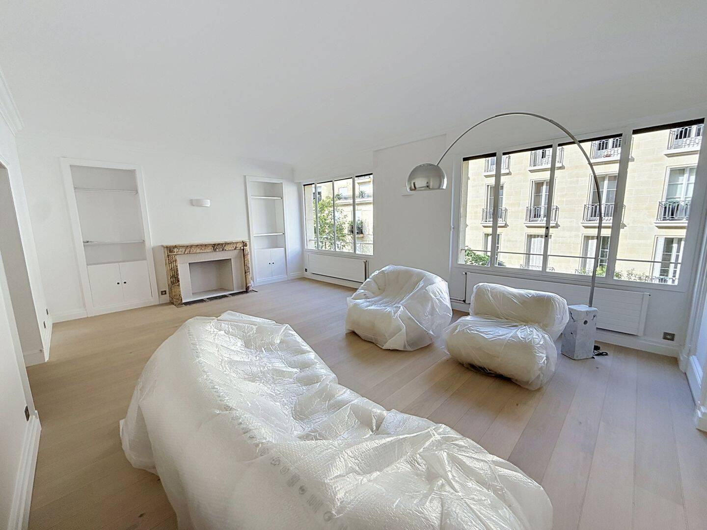 Appartement 3 pièces 74 m² · à Paris 16ème Arrondissement · 74 m² · 3 700 €