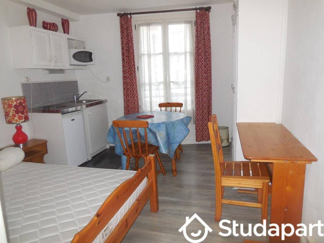 Appartement 1 pièce 16 m² · à Blois · 16 m² · 435 €/mois