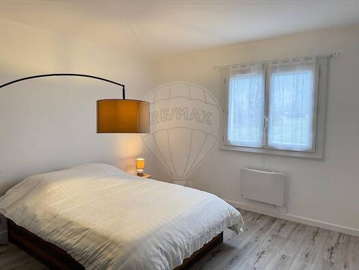 Appartement à louer 550 € 1 pièce 17 m² Bonneville 74130