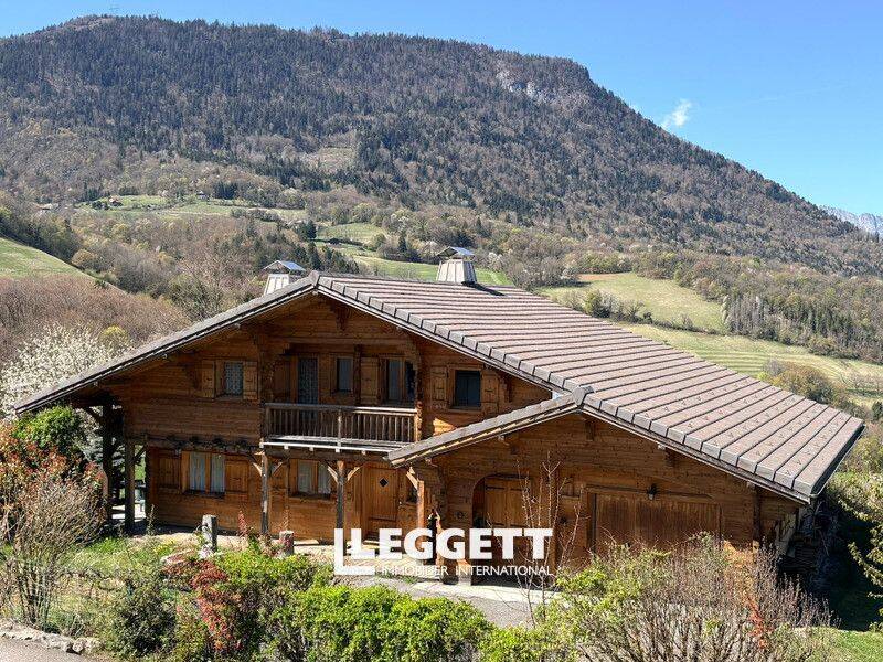 Maison 6 pièces 185 m² · à Faverges-Seythenex · 185 m² · 795 000 €
