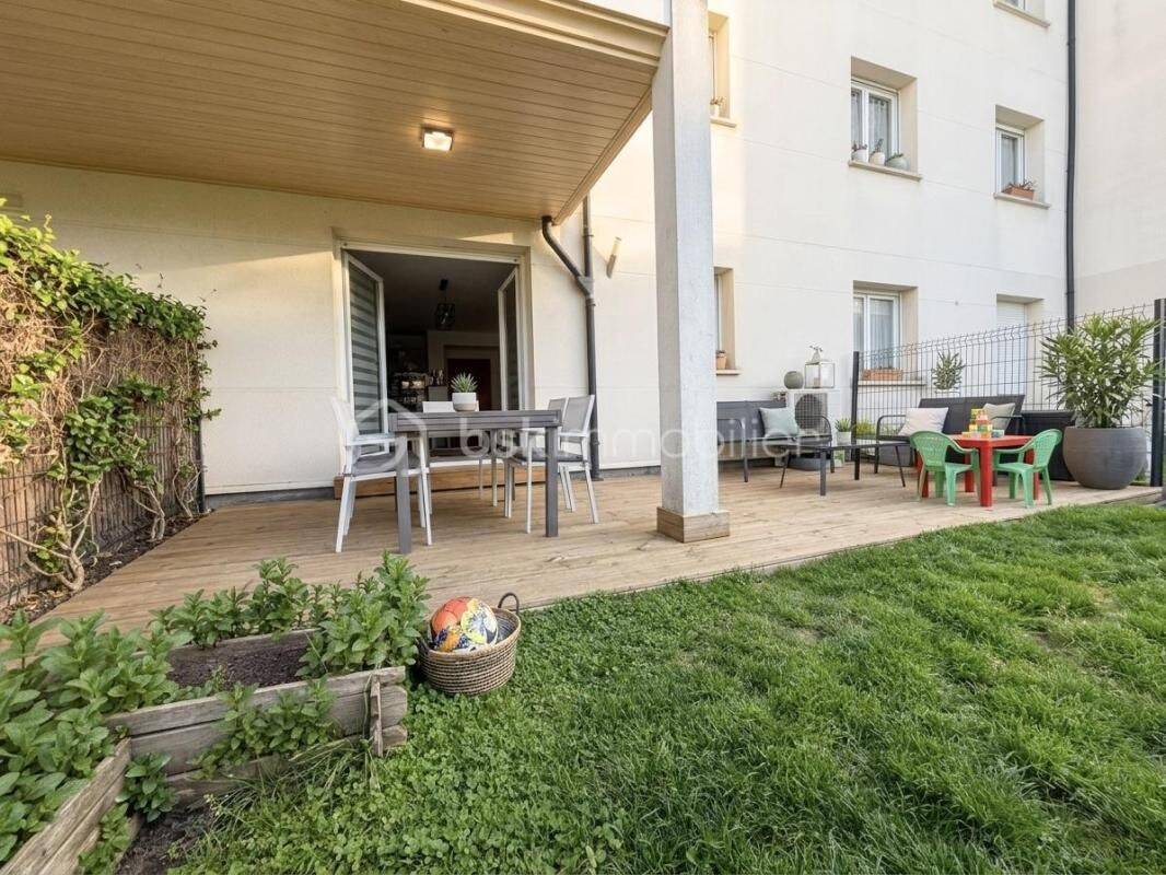 Appartement 2 pièces 37 m² · à Pontault-Combault · 36,7 m² · 175 000 €