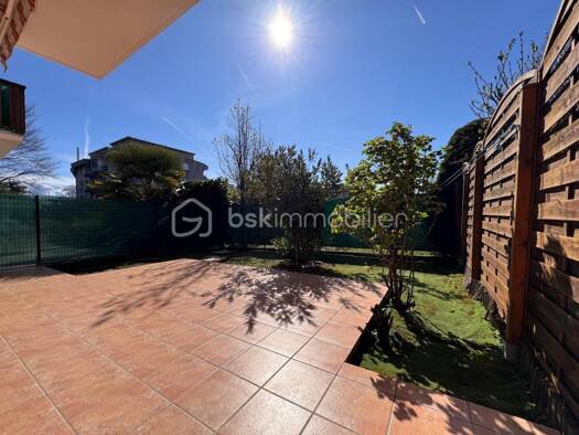 Appartement à vendre 105 000 € 2 pièces 1 chambre 47 m² RDC/2 Les Buissonnees Fontaine 38600