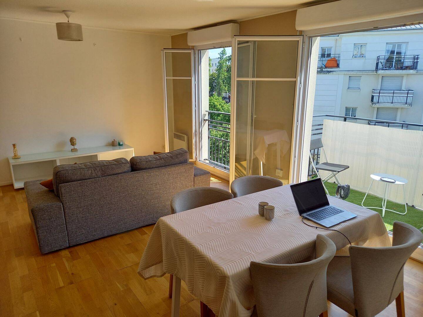 Appartement 2 pièces 48 m² · à Le Bourget · 48 m² · 1 135 €/mois