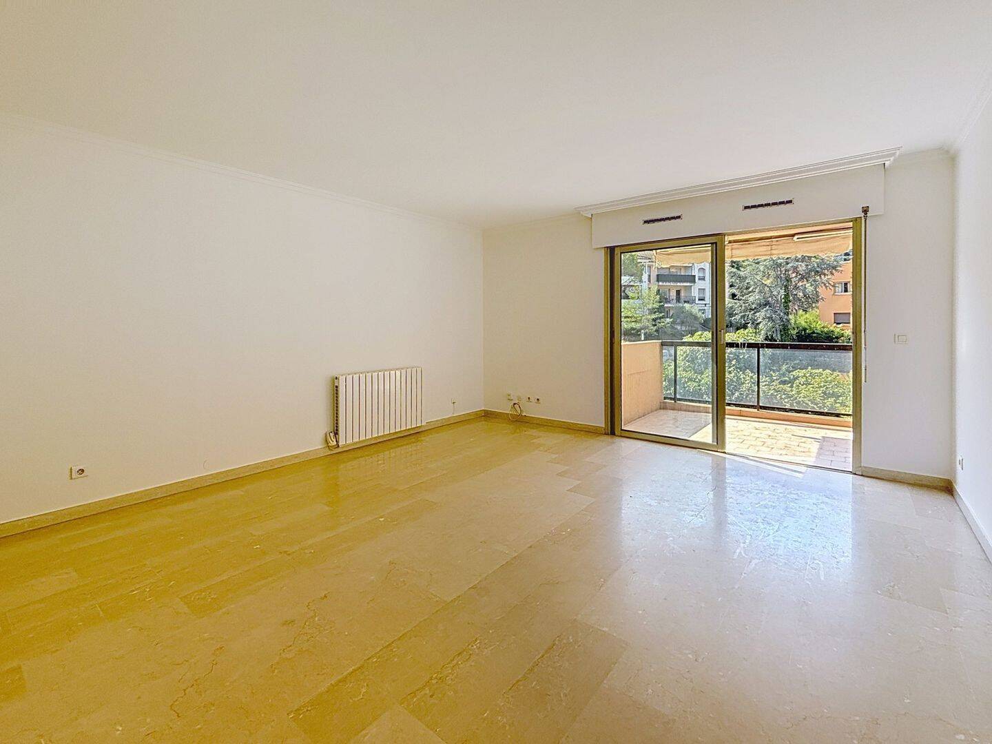Appartement 3 pièces 72 m² · à Mougins · 72,2 m² · 1 465 €