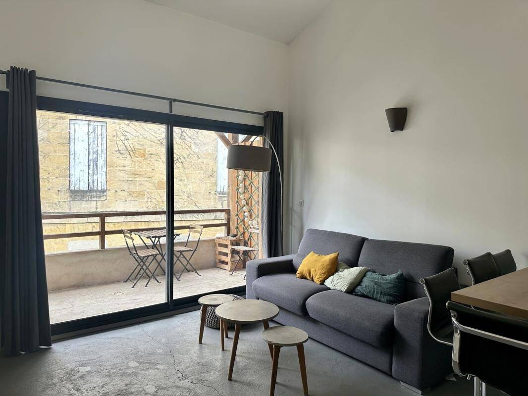 Appartement 2 pièces 53 m² · à Bordeaux · 53 m² · 1 050 €