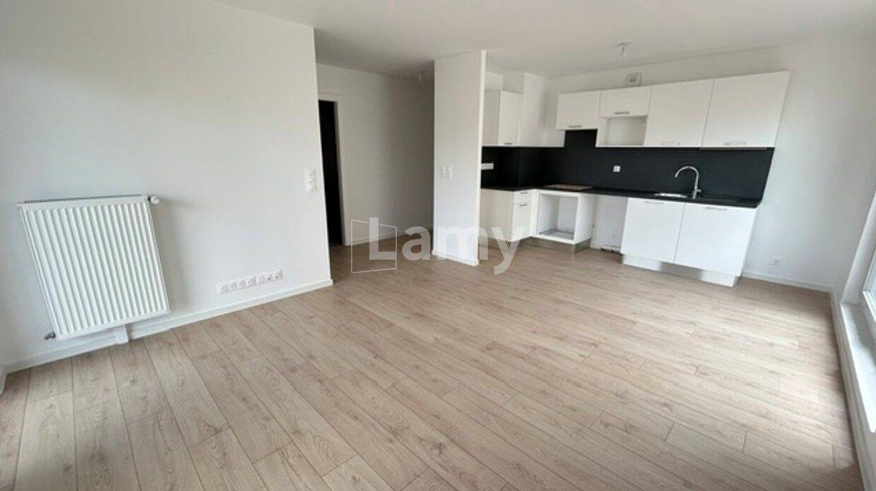 Appartement 3 pièces 65 m² · à Mulhouse · 64,6 m² · 918 €