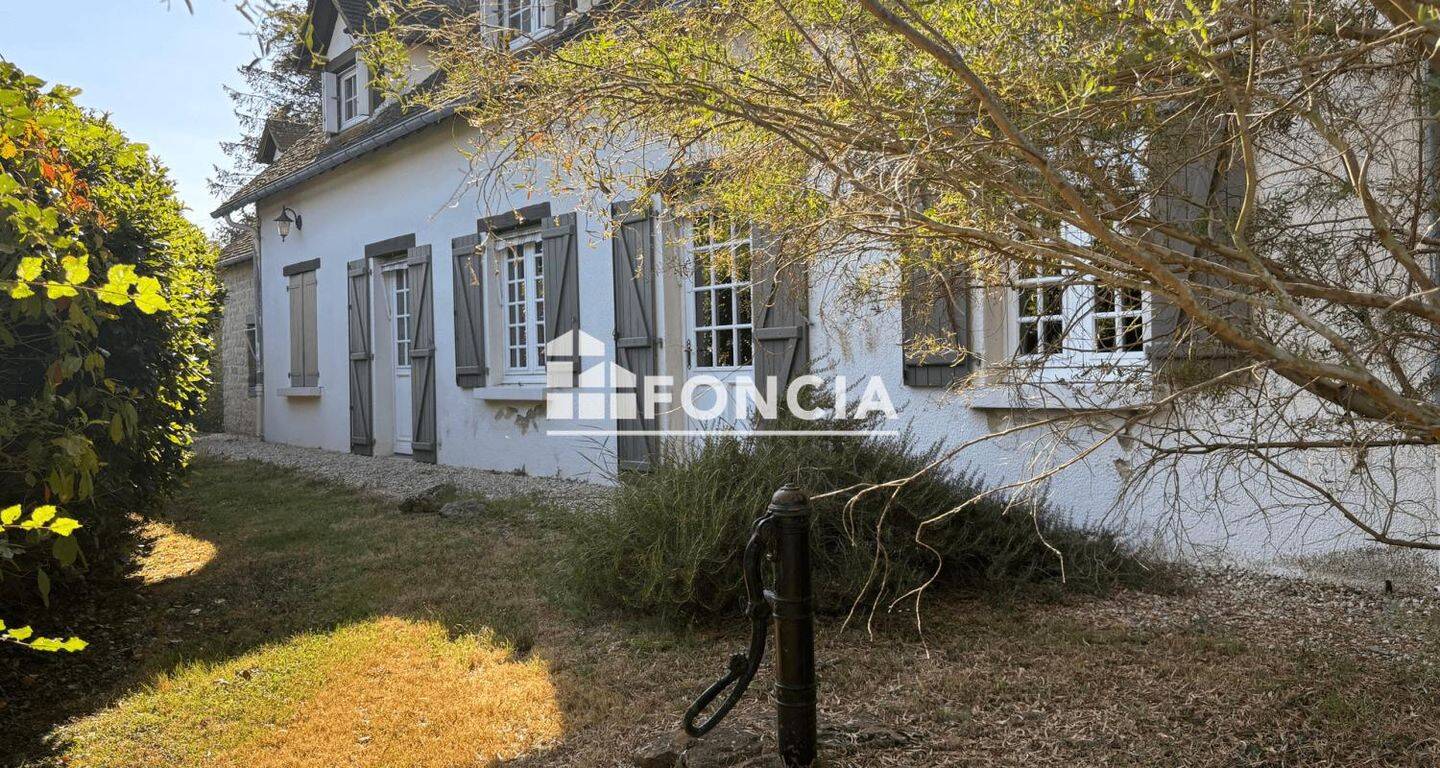 Maison 8 pièces 204 m² · à Aigné · 204,5 m² · 339 000 €