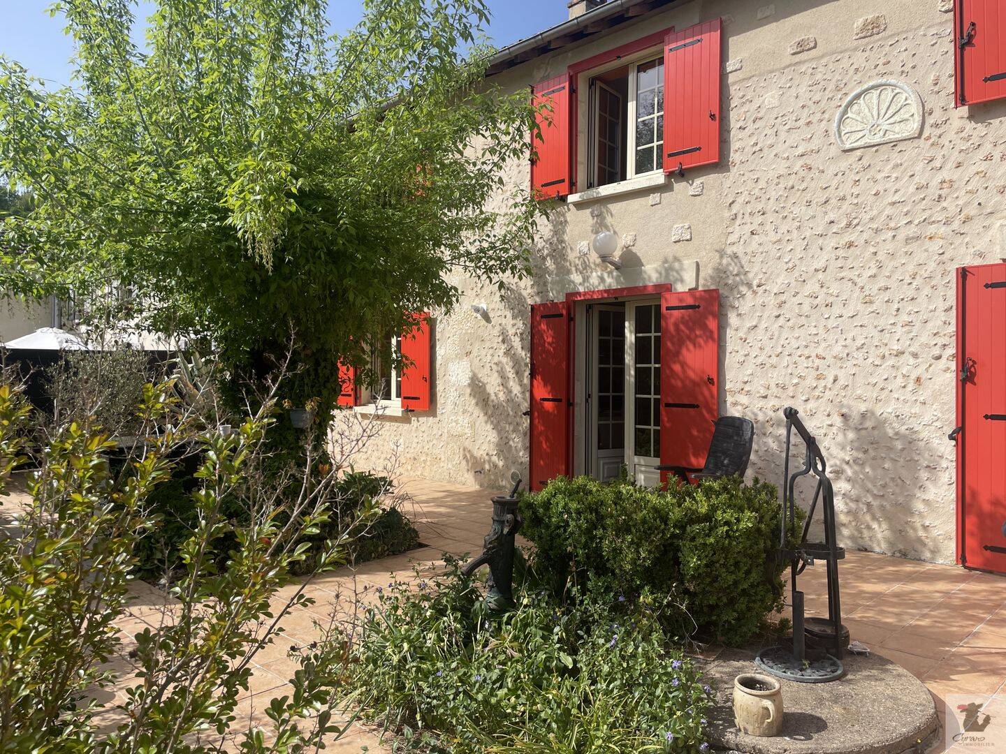 Maison 6 pièces 146 m² · à Vergt · 146 m² · 220 000 €
