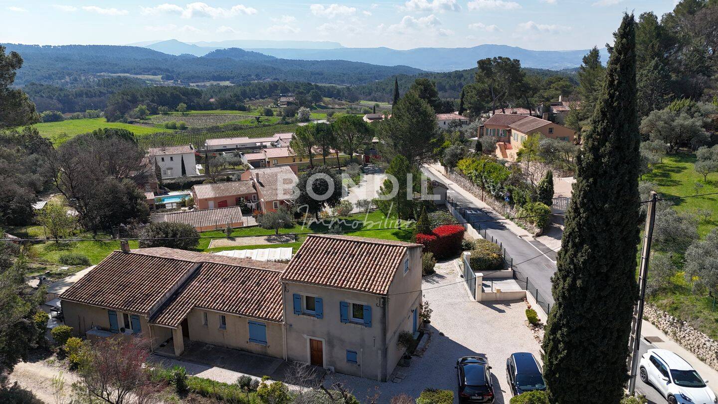 Maison 5 pièces 142 m² · à La Bastidonne · 142 m² · 532 000 €