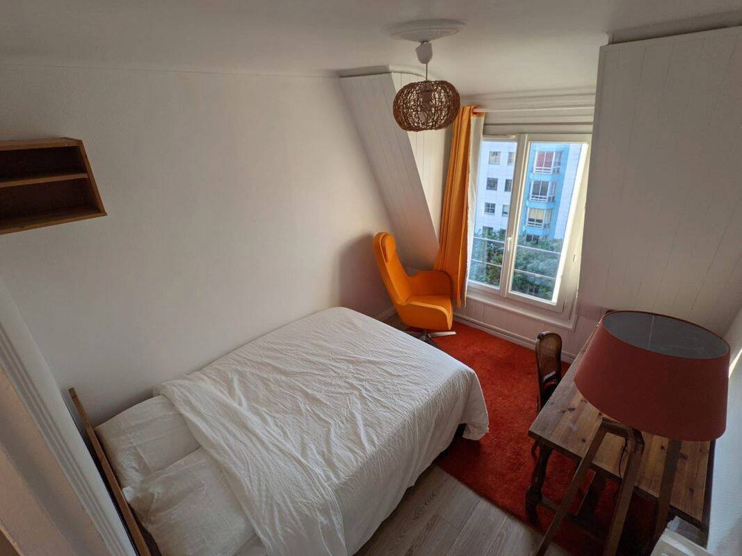 Appartement 2 pièces 34 m² · à Paris 20ème Arrondissement · 34 m² · 1 350 €