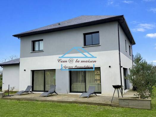 Maison à vendre 630 000 € 6 pièces 4 chambres 208 m² 1 021 m² de terrain Octeville-sur-Mer 76930