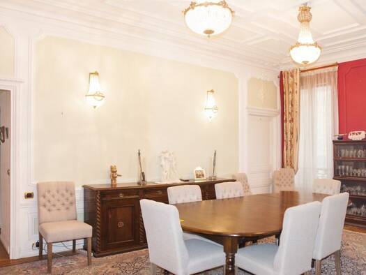 Appartement à vendre 4 200 000 € 5 pièces 4 chambres 202 m² Étage 3/5 Hoche-Friedland Paris 8ème arrondissement 75008