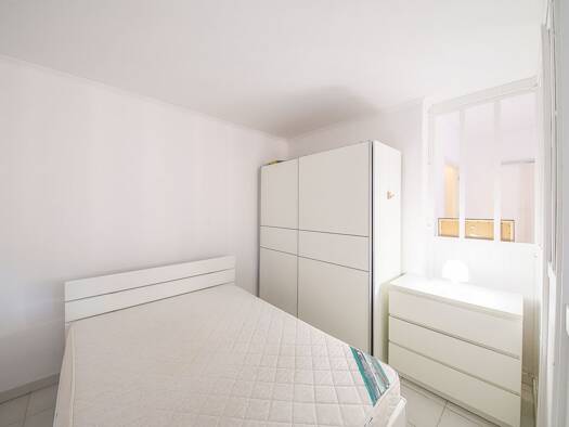Appartement à louer 590 € 1 pièce 44 m² 1er étage Centre Ville-Cardo Bastia 20200