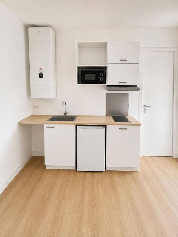Appartement 1 pièce 19 m² · à Salles · 19 m² · 600 €