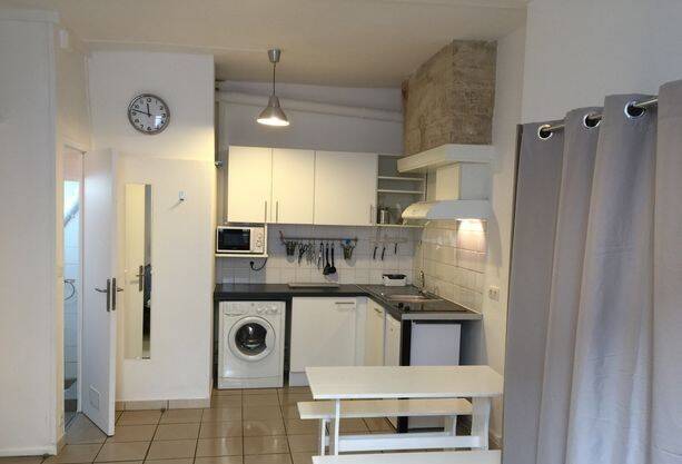 Appartement 1 pièce 23 m² · à Bordeaux · 23 m² · 640 €