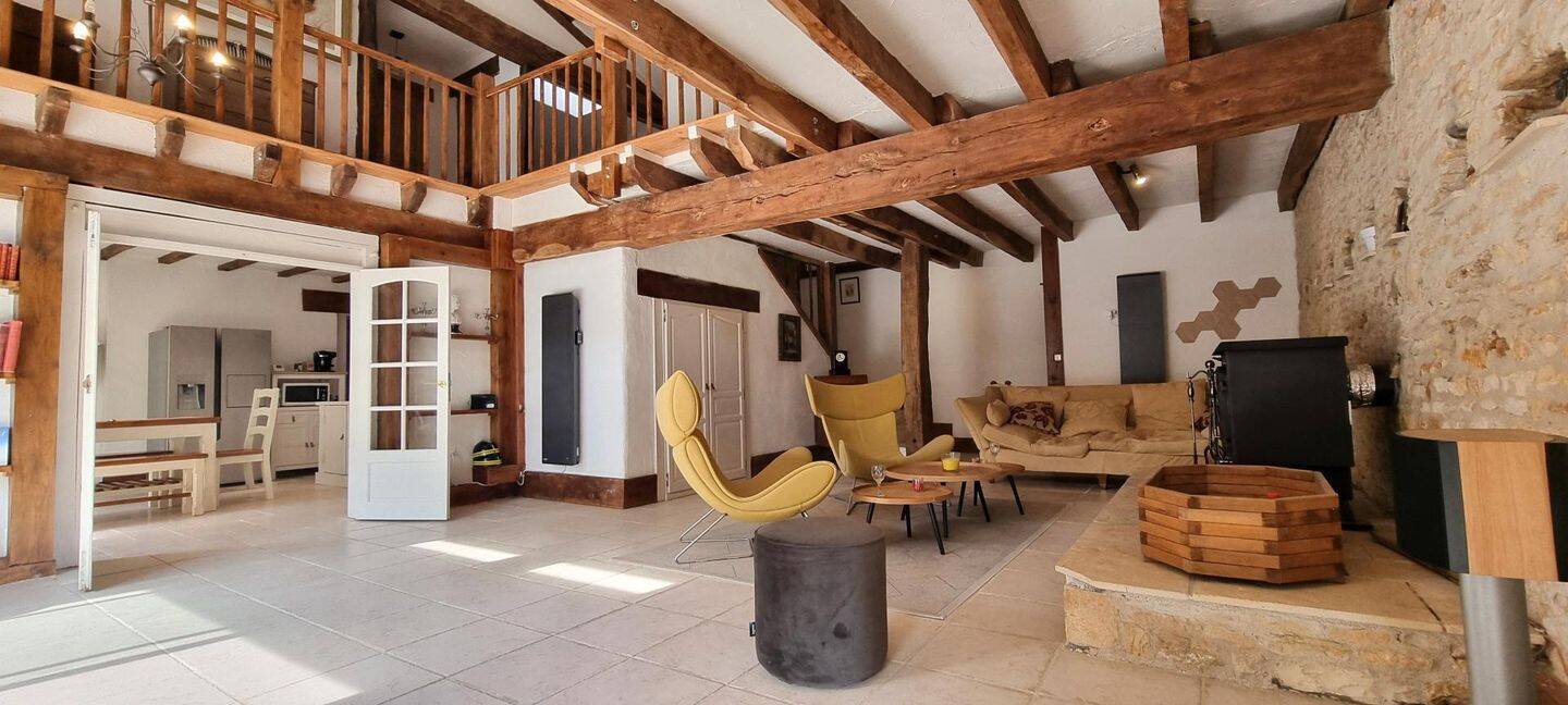 Maison 5 pièces 177 m² · à St Mary · 177 m² · 189 900 €