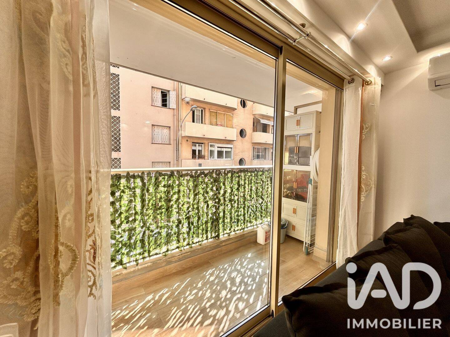 Appartement 2 pièces 53 m² · à Nice · 52,5 m² · 198 800 €