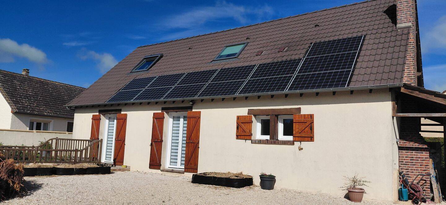 Maison 7 pièces 174 m² · à Auneau-Bleury-Saint-Symphorien · 174 m² · 297 000 €