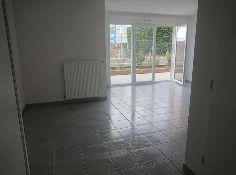 Appartement 2 pièces 52 m² · à Pollionnay · 52 m² · 799 €/mois