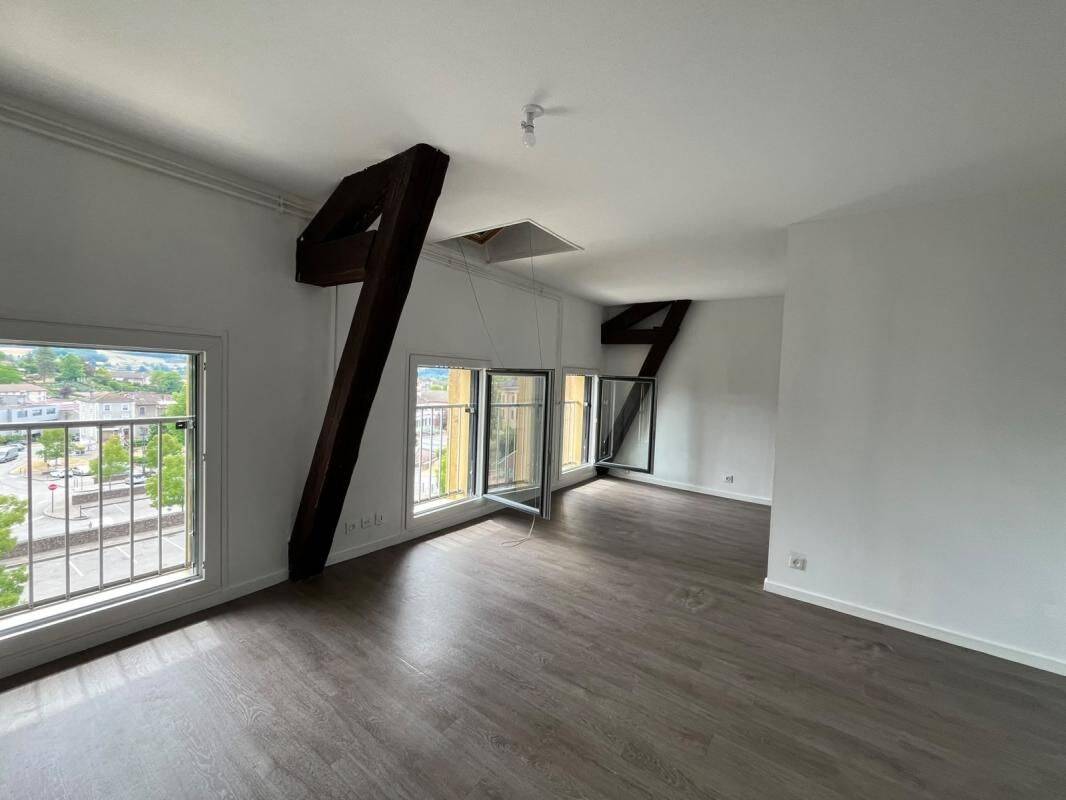 Appartement 3 pièces 62 m² · à Cours · 62 m² · 368 €