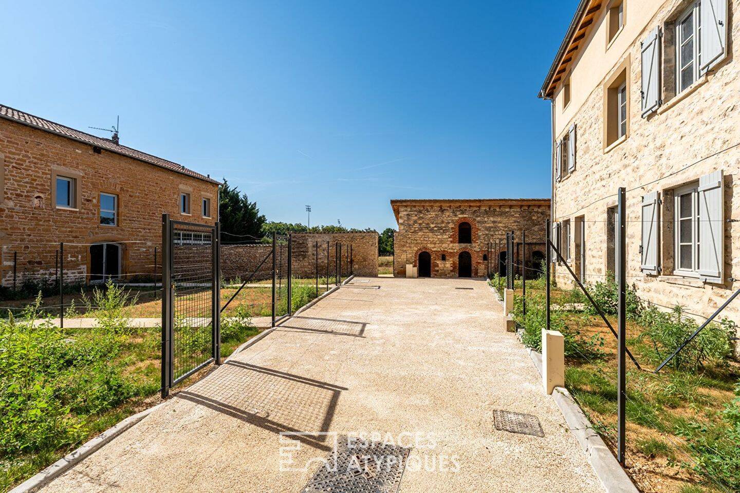 Appartement 3 pièces 78 m² · à Villefranche-sur-Saône · 77,9 m² · 195 000 €