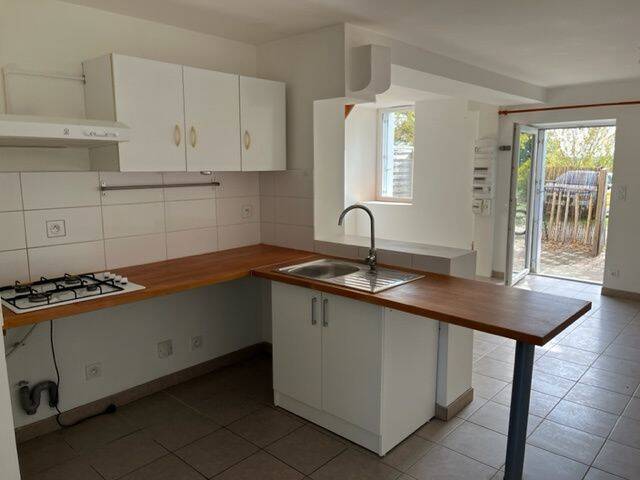 Maison 3 pièces 51 m² · à Lamothe-Montravel · 51 m² · 550 €/mois